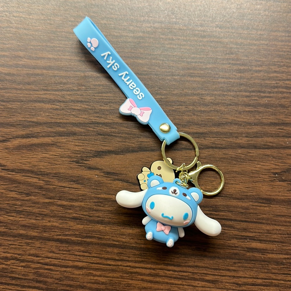 NEW Cinnamonroll Sanrio Key Chain